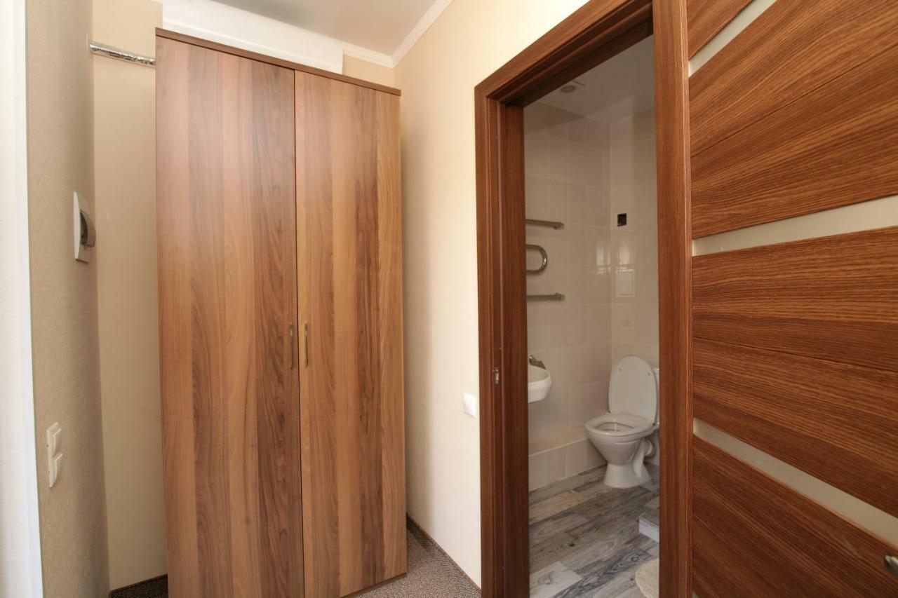 Отель 14 Gagra Dış mekan fotoğraf